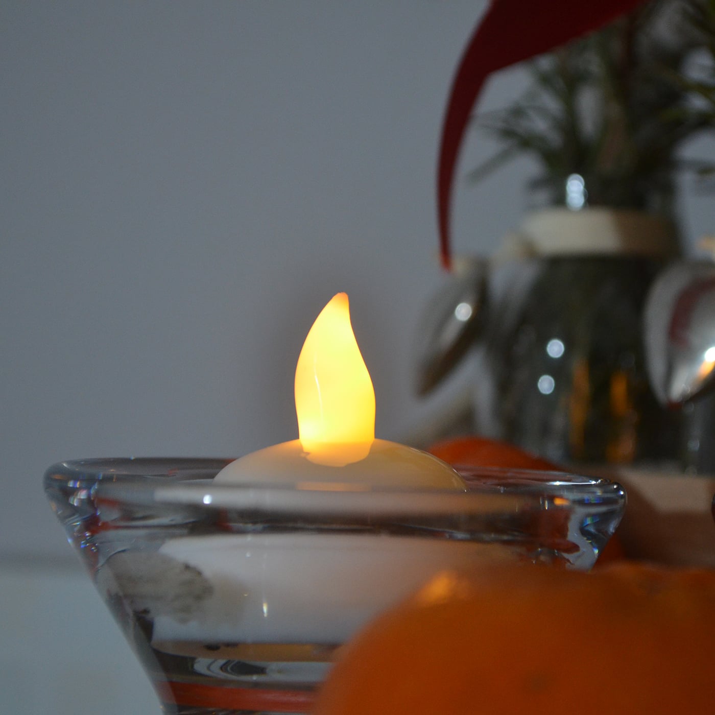 Tea Light - Candele galleggianti LED con sensore umidità - Set 4 - immagine 3