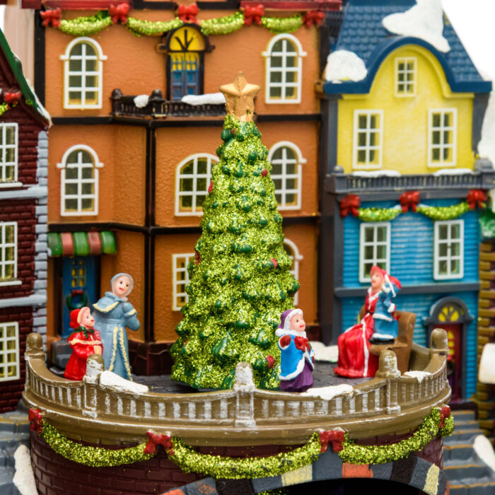 Villaggio natalizio con trenino e albero rotante 41xH38cm - immagine 3